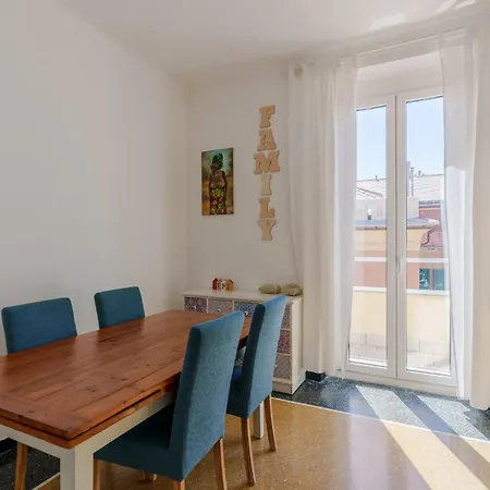 Guesthost - Bright X6 With Terrace Appartement *