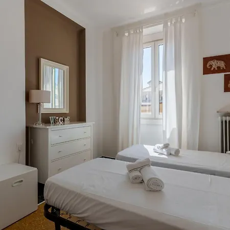 Appartement Guesthost - Bright X6 With Terrace Gênes