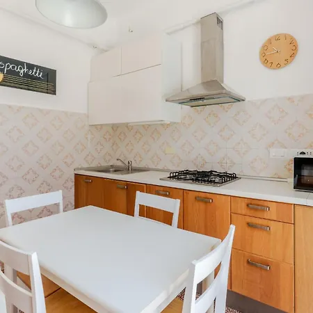 Διαμέρισμα Guesthost - Bright X6 With Terrace Γένοβα