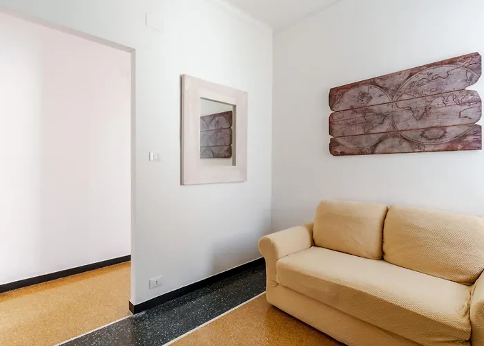 Guesthost - Bright X6 With Terrace Apartment Genoa